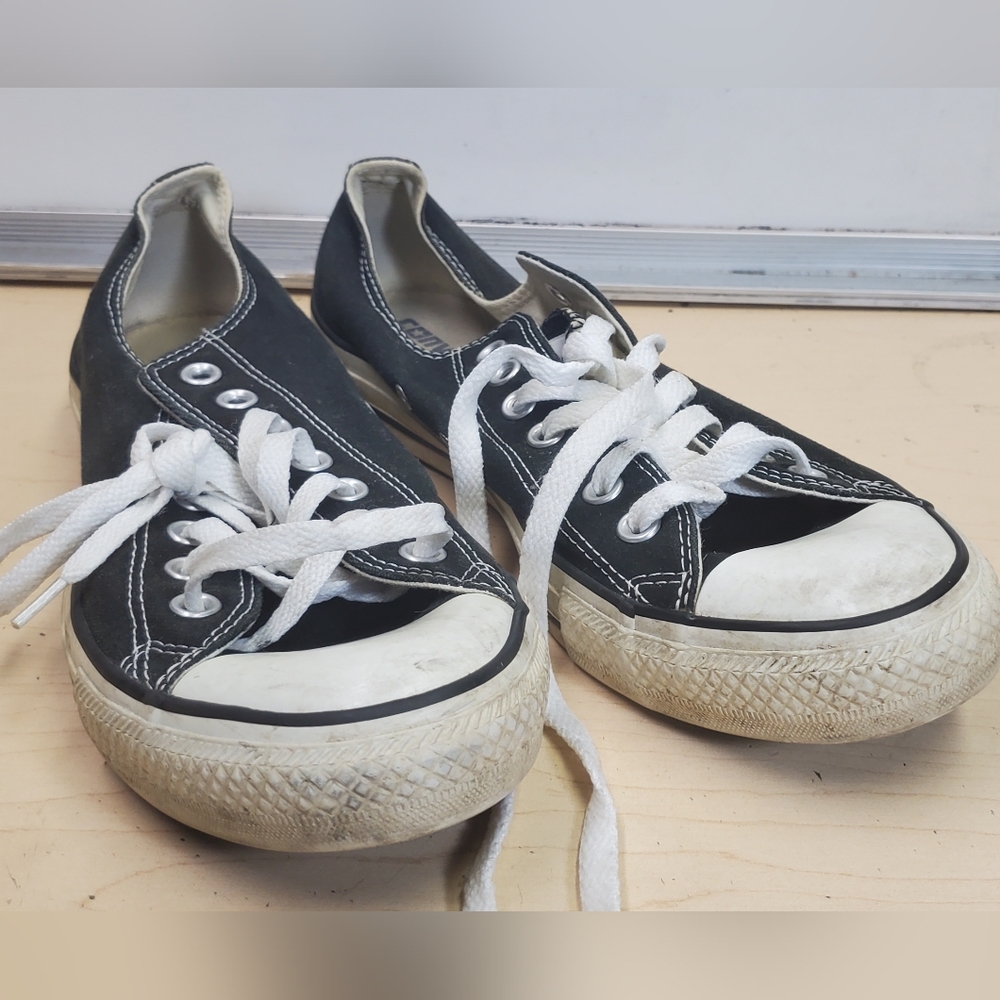 Converse All Star Mens Black Shoes Size 9.